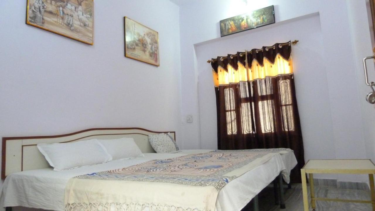 Keshav Palace Pushkar Bagian luar foto