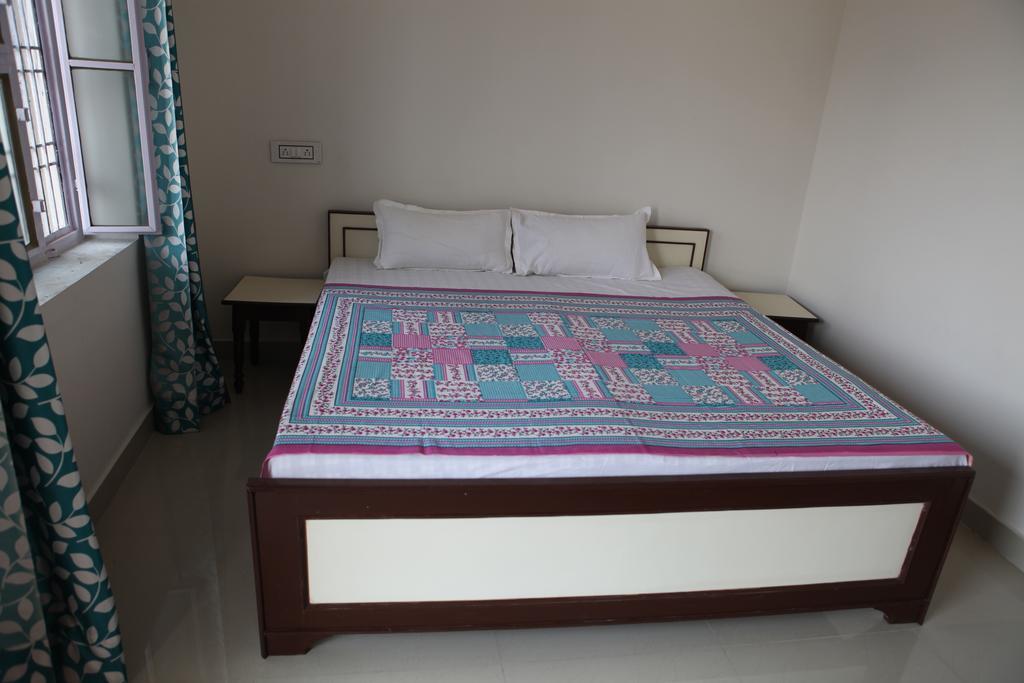 Keshav Palace Pushkar Bagian luar foto