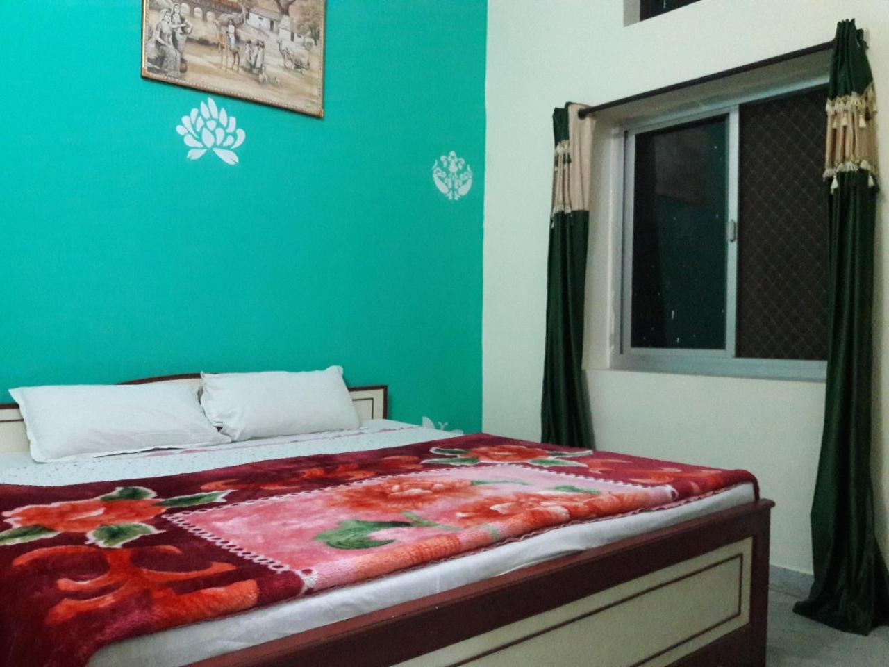 Keshav Palace Pushkar Bagian luar foto