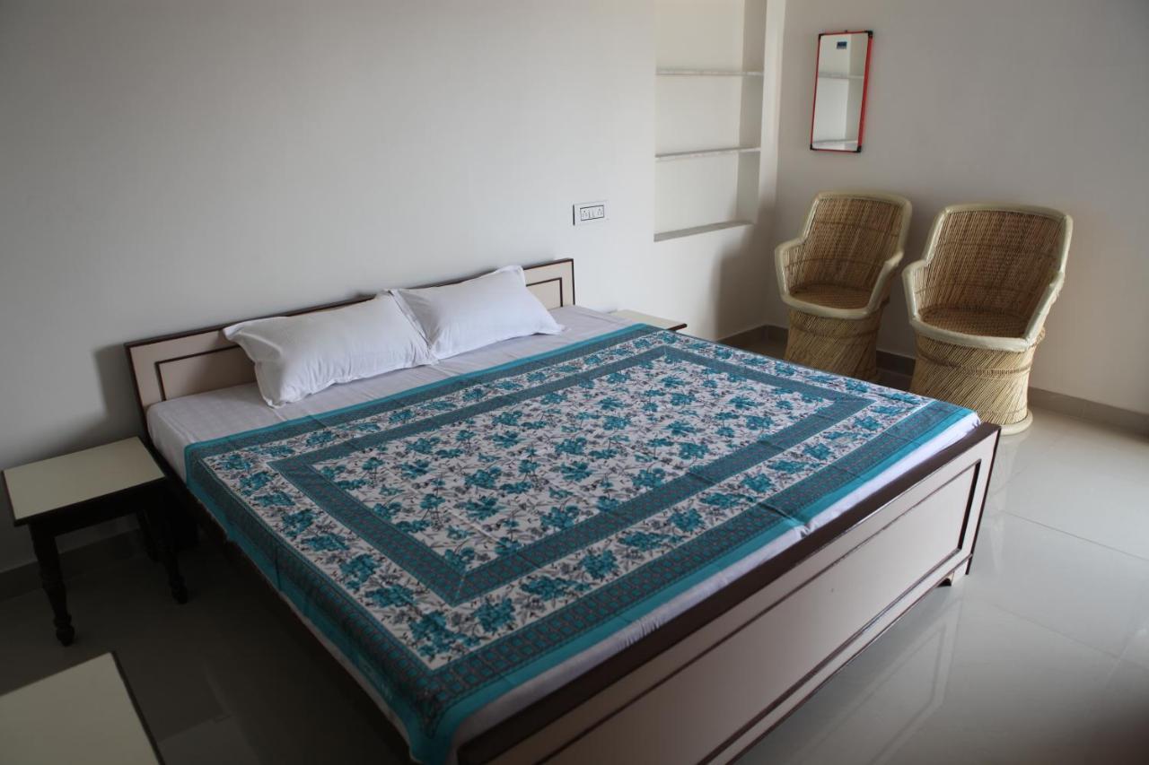 Keshav Palace Pushkar Bagian luar foto