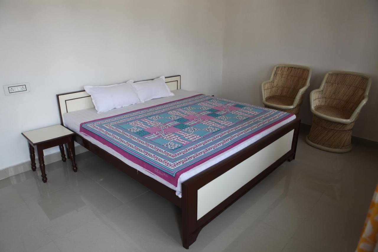 Keshav Palace Pushkar Bagian luar foto